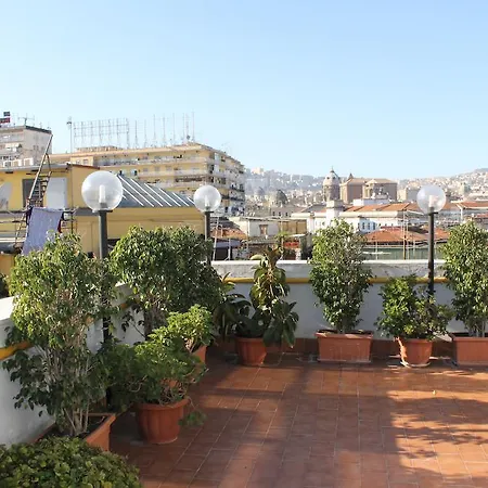 Garden نابولي