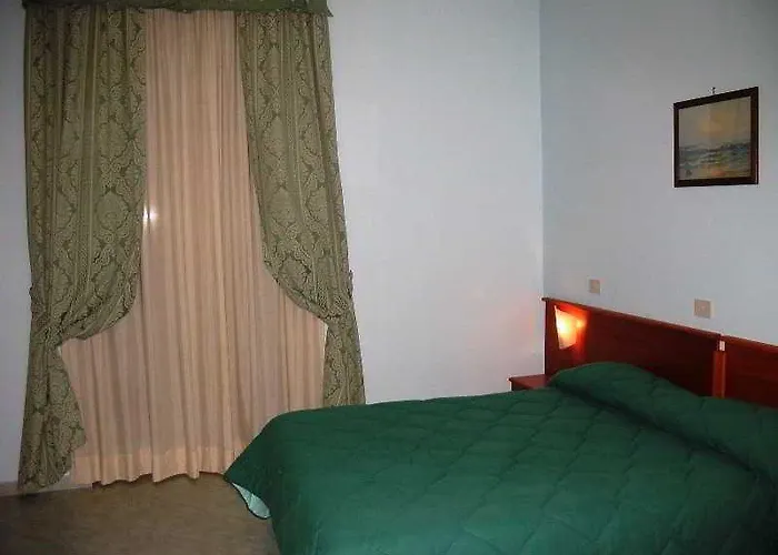 Hotel Garden 3*