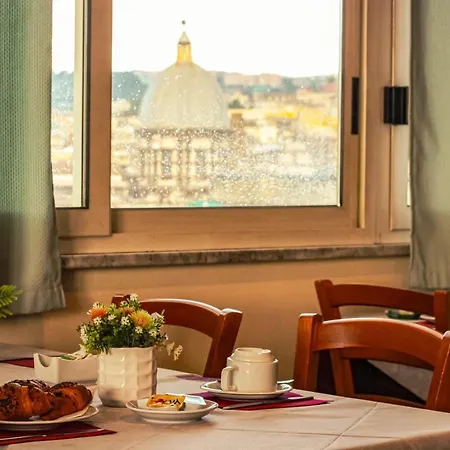 Garden 3* Naples