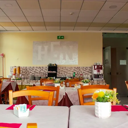Garden Hotel Neapol