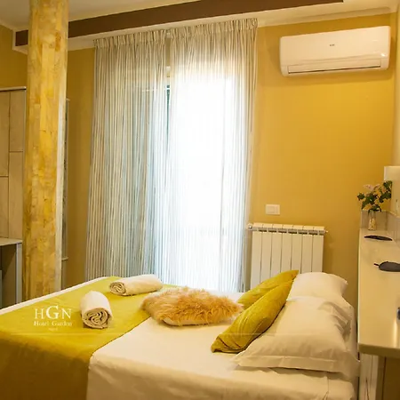 Garden 3* Neapol