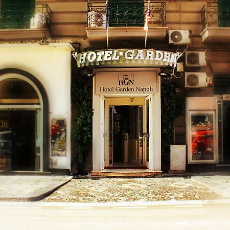 Garden Hotel 3*