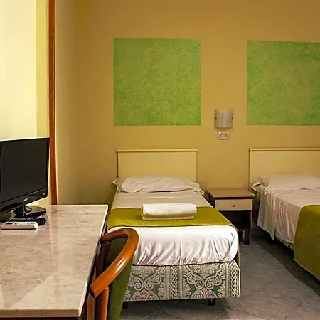 Garden Hotel
