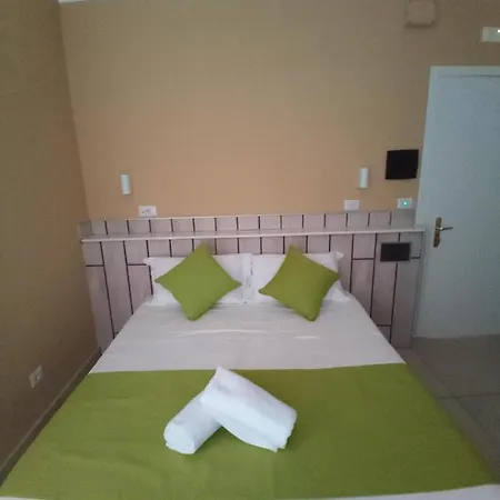Szálloda Garden 3*